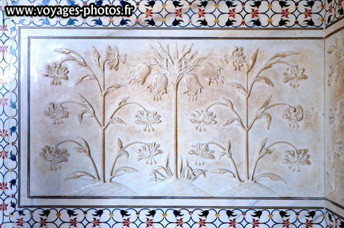 Motifs floraux des marbres du Taj Mahal