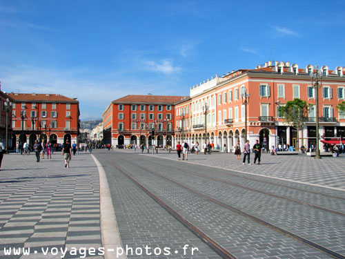 Rail de Tramway - Place Massena