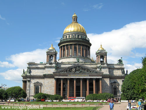 cathdrale saint-petersbourg