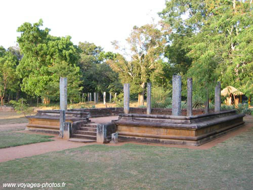 anuradhapura - temple