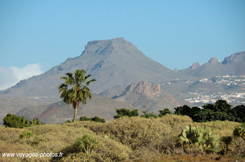 relief aux iles Canaries