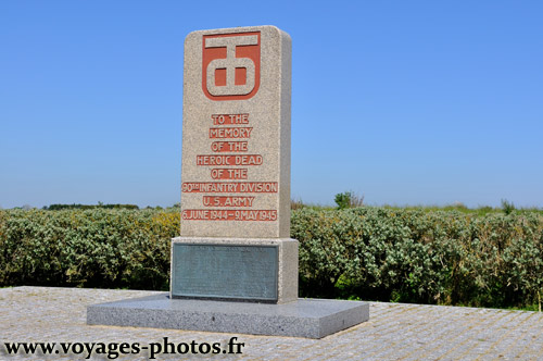 Monument de la 90me division d